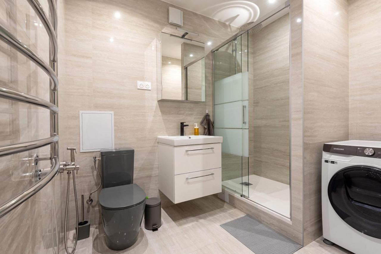 Luxury Apartment Slava Ukraini Івано-Франківськ Екстер'єр фото